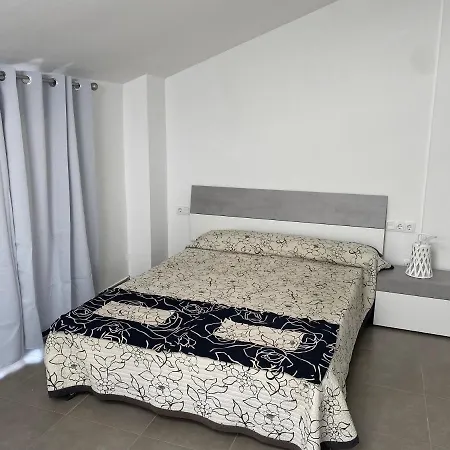 Ample House With Views In Front Of Baells Reservoir Sant Jordi de Cercs Exterior foto